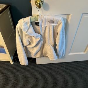 White hooded north face fleece